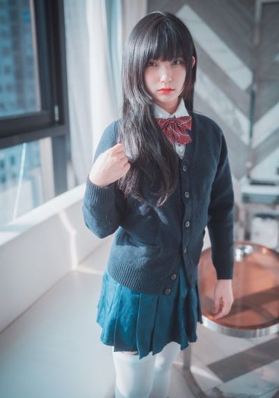英语课代表趴着让我桶免费放